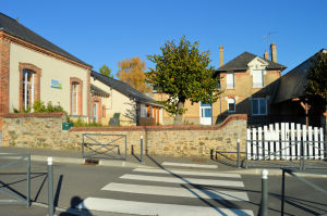 ecole souvigne sur sarthe small